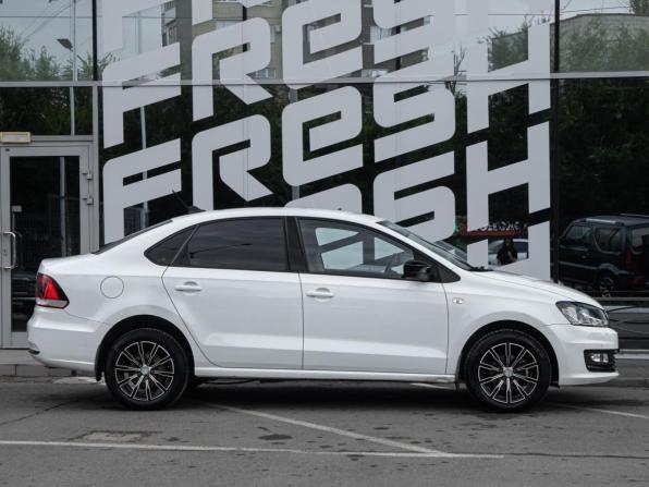 Volkswagen Polo V Рестайлинг с пробегом 2020 года, цена 1 299 000 рублей, 118401 км, седан, Автокод Объявления