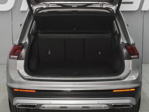 Volkswagen Tiguan II с пробегом 2018 года, цена 2 890 000 рублей, 98474 км, внедорожник, Автокод Объявления