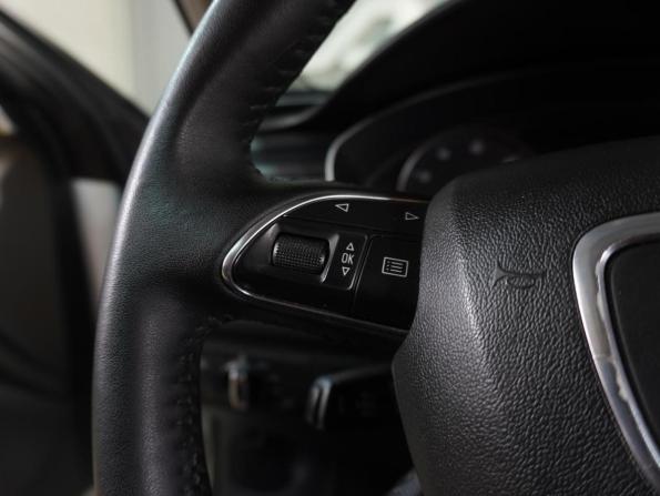 Audi A6 IV (C7) с пробегом 2012 года, цена 1 434 000 рублей, 335090 км, седан, Автокод Объявления