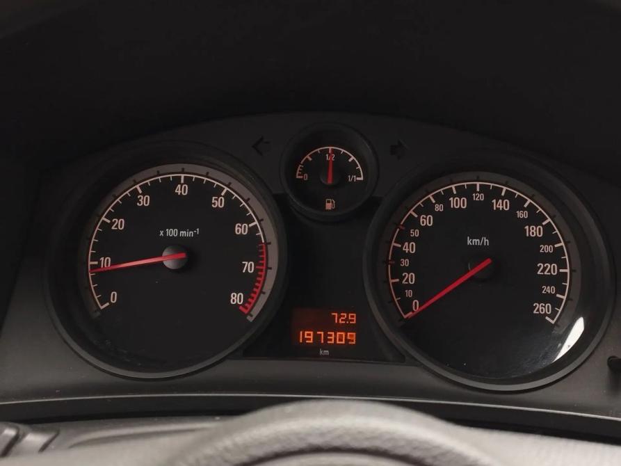 Opel Zafira B Москва  - изображение 13
