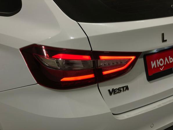 Lada (ВАЗ) Vesta I Рестайлинг (NG) с пробегом 2024 года, цена 1 400 000 рублей, 33452 км, универсал, Автокод Объявления