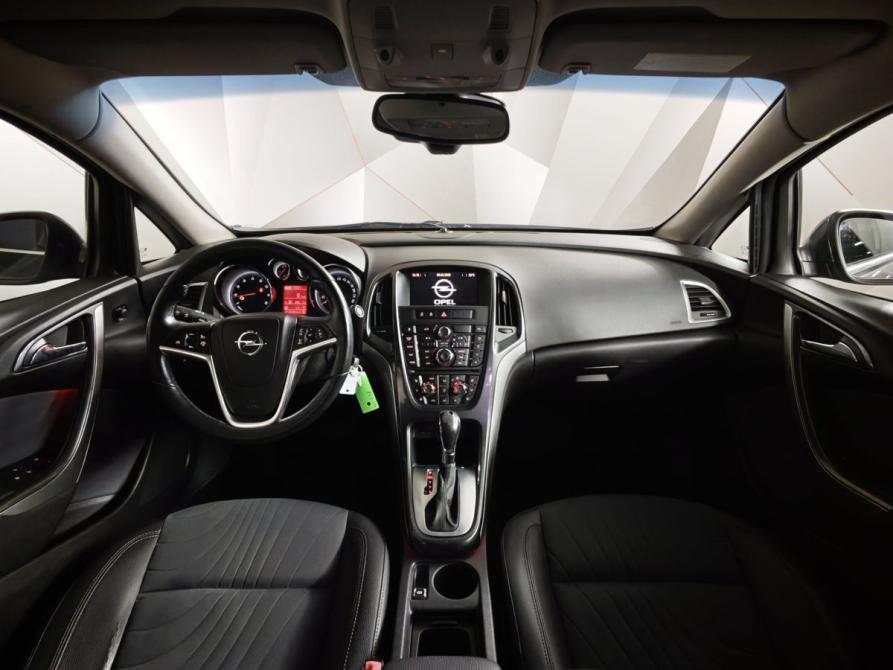 Opel Astra J Рестайлинг Москва  - изображение 11