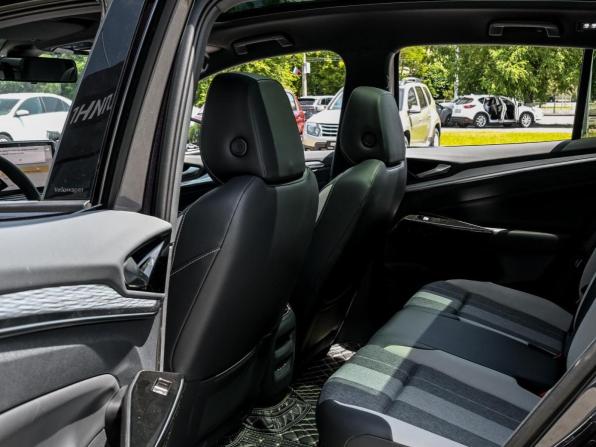 Volkswagen ID.4 с пробегом 2024 года, цена 3 800 000 рублей, 165 км, внедорожник, Автокод Объявления