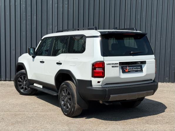 Toyota Land Cruiser Prado 250 Series с пробегом 2026 года, цена 12 760 000 рублей, 6 км, внедорожник, Автокод Объявления