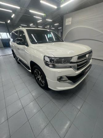 Toyota Land Cruiser 200 Series Рестайлинг 2 с пробегом 2020 года, цена 12 500 000 рублей, 3800 км, внедорожник, Автокод Объявления