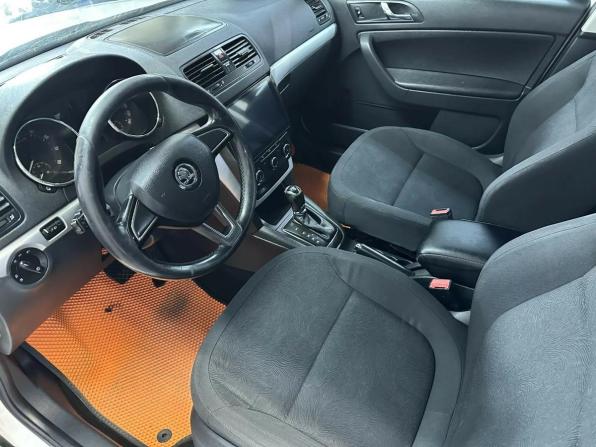 Skoda Yeti I Рестайлинг с пробегом 2014 года, цена 982 800 рублей, 179068 км, внедорожник, Автокод Объявления