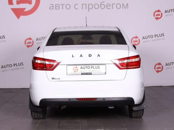 Lada (ВАЗ) Vesta I с пробегом 2018 года, цена 889 000 рублей, 164000 км, седан, Автокод Объявления