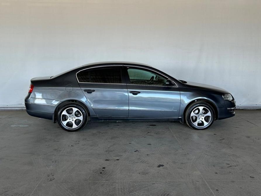 Volkswagen Passat B6 Москва  - изображение 7