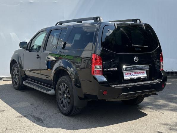 Nissan Pathfinder III Рестайлинг с пробегом 2010 года, цена 1 400 000 рублей, 461947 км, внедорожник, Автокод Объявления