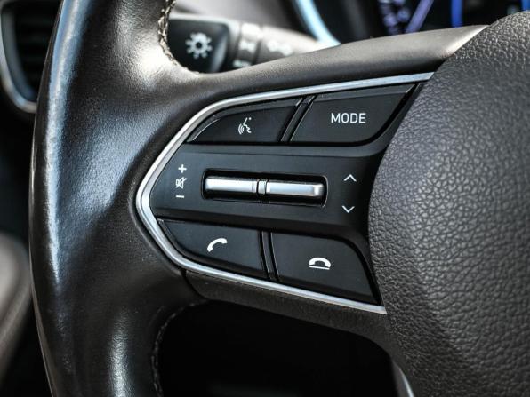 Hyundai Santa Fe IV с пробегом 2018 года, цена 2 894 000 рублей, 113000 км, внедорожник, Автокод Объявления