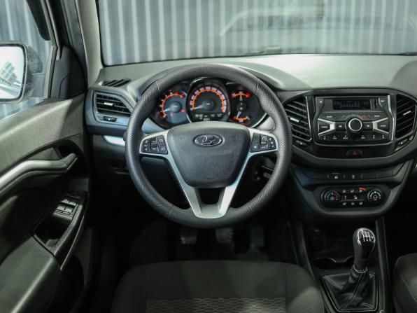 Lada (ВАЗ) Vesta I с пробегом 2021 года, цена 1 059 000 рублей, 102000 км, седан, Автокод Объявления