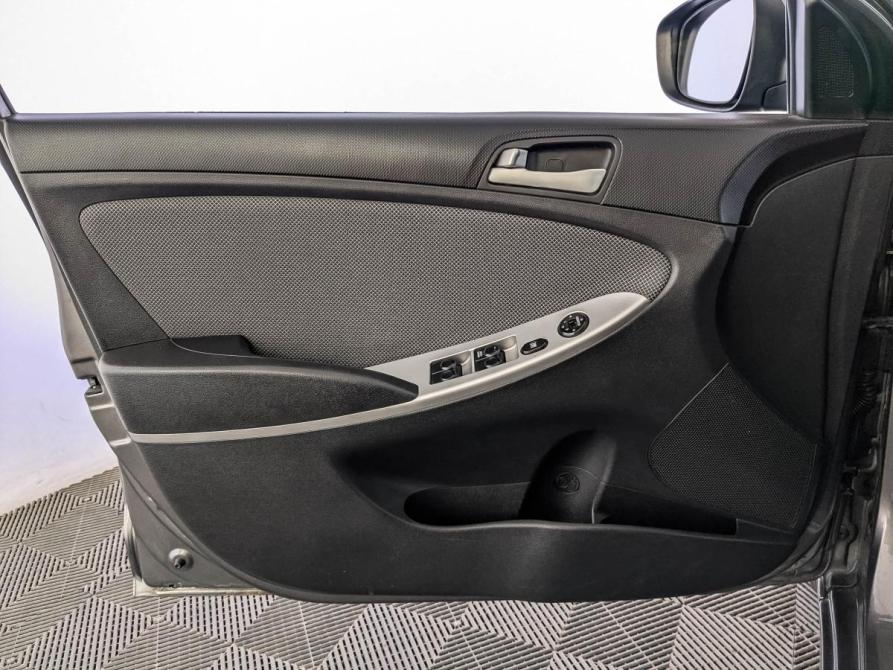 Hyundai Solaris I Москва  - изображение 19