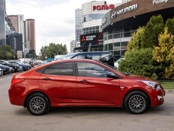 Hyundai Solaris I Рестайлинг с пробегом 2015 года, цена 848 000 рублей, 164359 км, седан, Автокод Объявления