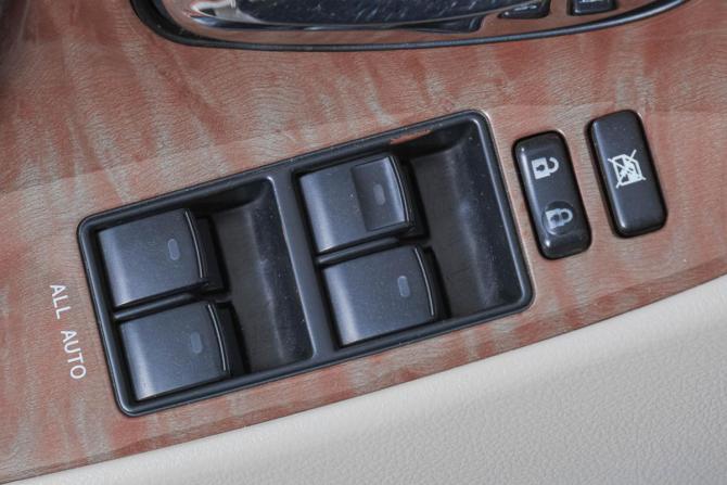 Toyota Camry VI (XV40) Рестайлинг с пробегом 2011 года, цена 1 399 000 рублей, 299154 км, седан, Автокод Объявления