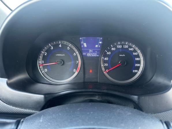 Hyundai Solaris I с пробегом 2013 года, цена 660 000 рублей, 186502 км, седан, Автокод Объявления
