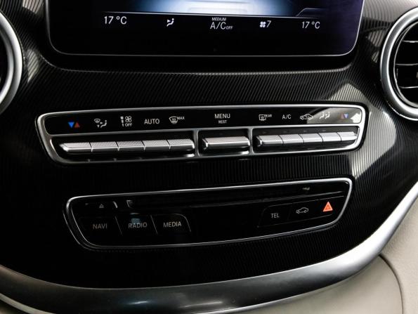 Mercedes-Benz V-Класс III (W447) с пробегом 2015 года, цена 3 199 000 рублей, 242626 км, минивэн, Автокод Объявления