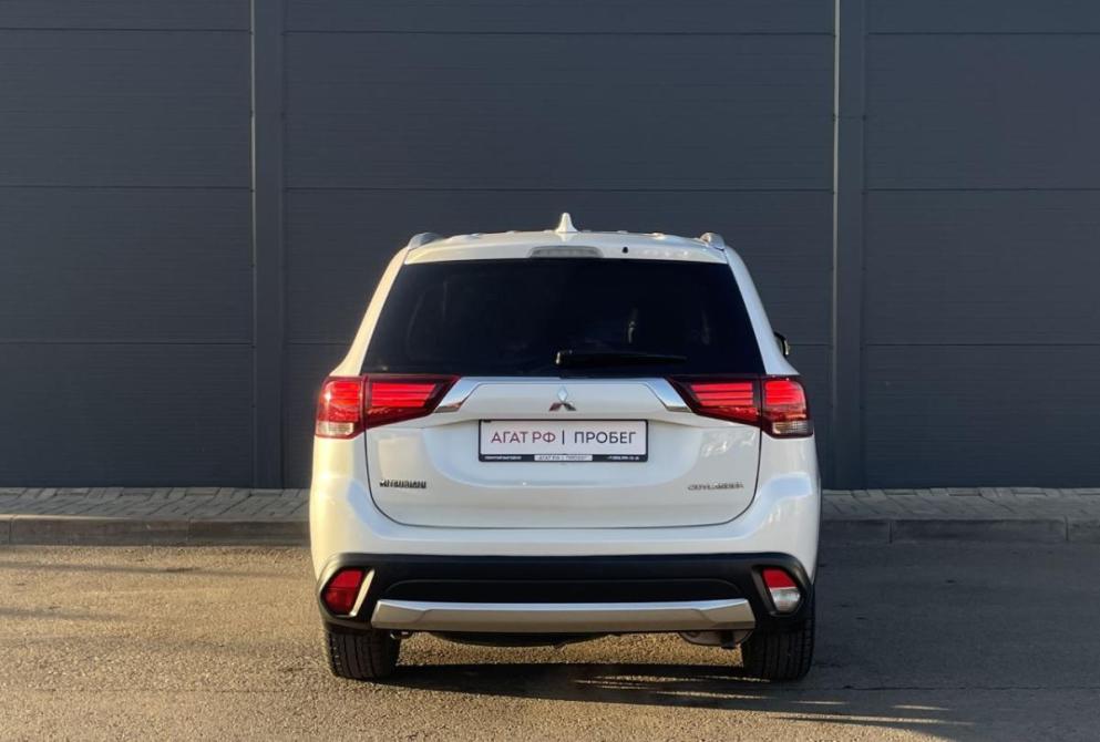 Mitsubishi Outlander III Рестайлинг 2 Красноярск  - изображение 6