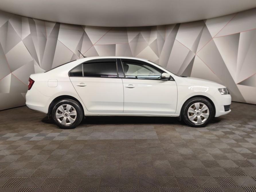Skoda Rapid I Рестайлинг Москва  - изображение 6