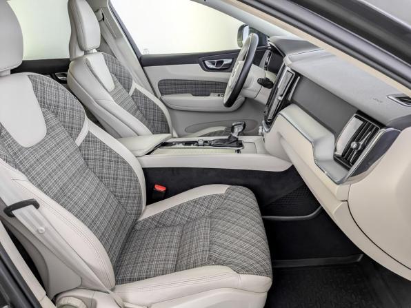 Volvo XC60 II с пробегом 2020 года, цена 3 700 000 рублей, 93905 км, внедорожник, Автокод Объявления