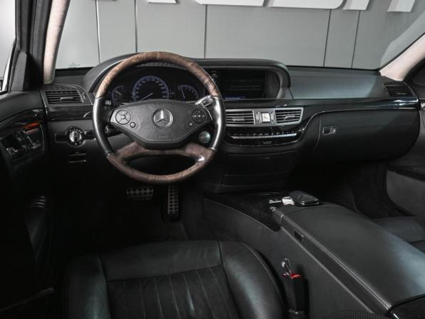 Mercedes-Benz S-Класс V (W221) Рестайлинг с пробегом 2010 года, цена 3 049 000 рублей, 195397 км, седан, Автокод Объявления