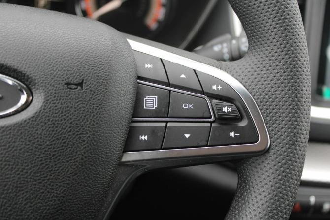 Lada (ВАЗ) Vesta I Рестайлинг (NG) с пробегом 2025 года, цена 1 359 000 рублей, 6000 км, универсал, Автокод Объявления