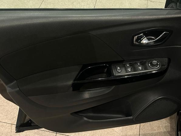 Renault Kaptur I с пробегом 2017 года, цена 1 309 000 рублей, 113013 км, внедорожник, Автокод Объявления