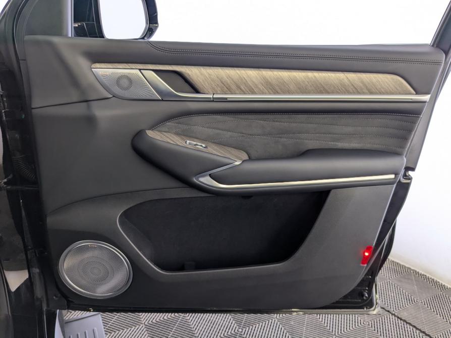 Volvo XC60 II Рестайлинг Москва  - изображение 28