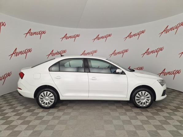 Skoda Rapid II с пробегом 2020 года, цена 1 525 000 рублей, 56532 км, лифтбек, Автокод Объявления