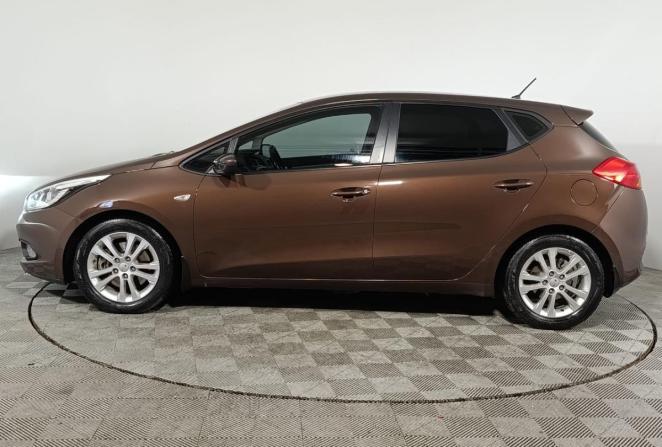 Kia Ceed II с пробегом 2014 года, цена 1 380 000 рублей, 107573 км, хэтчбек, Автокод Объявления