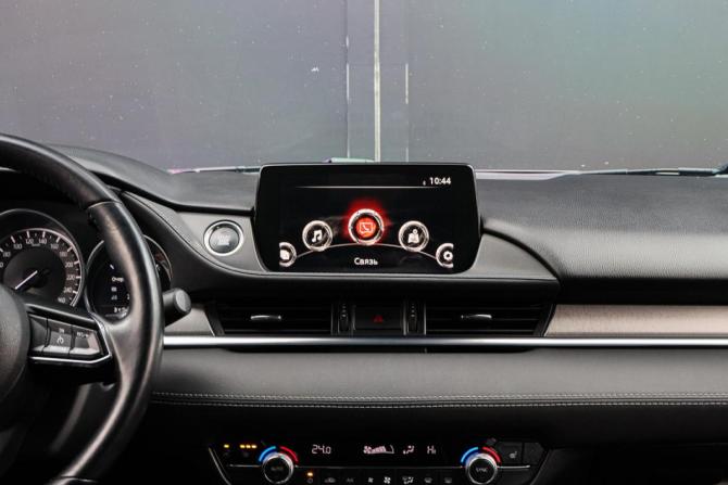 Mazda 6 III (GJ) Рестайлинг 2 с пробегом 2019 года, цена 2 490 000 рублей, 92310 км, седан, Автокод Объявления