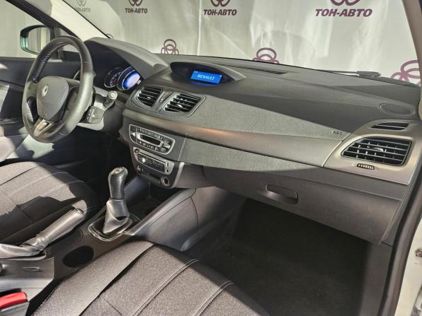 Renault Fluence I с пробегом 2013 года, цена 819 000 рублей, 82418 км, седан, Автокод Объявления