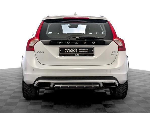 Volvo V60 Cross Country I с пробегом 2018 года, цена 2 505 000 рублей, 79719 км, универсал, Автокод Объявления