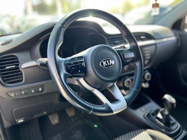Kia Rio IV с пробегом 2019 года, цена 1 300 000 рублей, 90114 км, седан, Автокод Объявления
