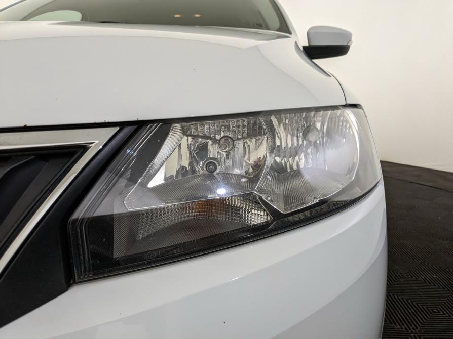Skoda Rapid I Рестайлинг Москва  - изображение 17