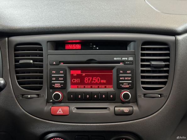 Kia Rio II Рестайлинг с пробегом 2010 года, цена 799 000 рублей, 142623 км, седан, Автокод Объявления