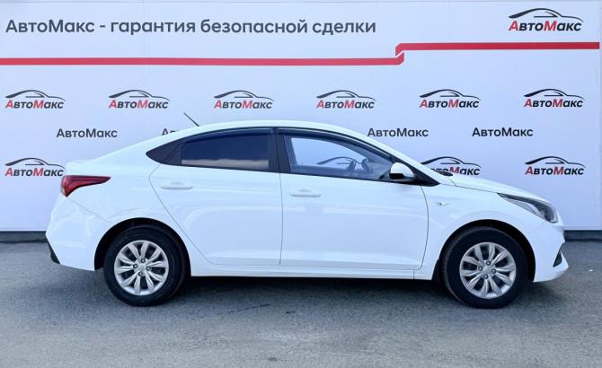 Hyundai Solaris II с пробегом 2020 года, цена 1 522 000 рублей, 95124 км, седан, Автокод Объявления