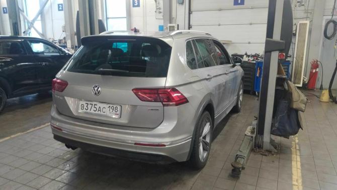 Volkswagen Tiguan II с пробегом 2018 года, цена 2 500 000 рублей, 144683 км, внедорожник, Автокод Объявления