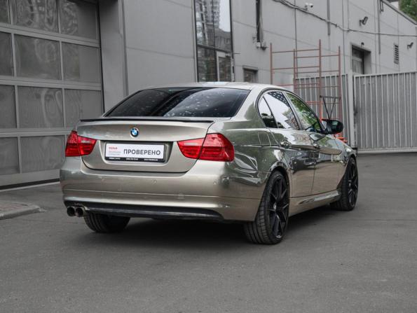 BMW 3 серии V (E90/E91/E92/E93) Рестайлинг с пробегом 2009 года, цена 1 020 000 рублей, 182184 км, седан, Автокод Объявления