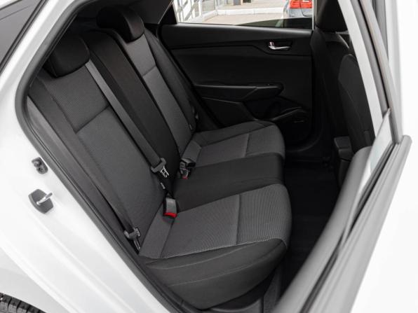 Hyundai Solaris II Рестайлинг с пробегом 2021 года, цена 1 699 999 рублей, 63553 км, седан, Автокод Объявления