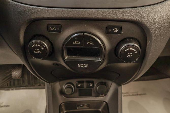 Kia Rio II Рестайлинг с пробегом 2010 года, цена 589 000 рублей, 153428 км, седан, Автокод Объявления
