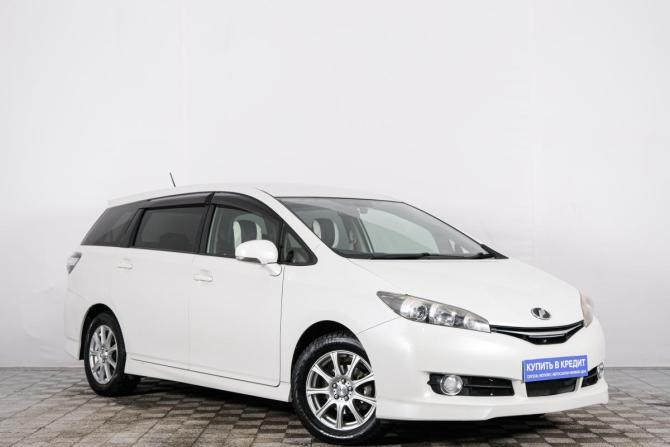 Toyota Wish II Рестайлинг с пробегом 2016 года, цена 1 849 000 рублей, 85650 км, минивэн, Автокод Объявления