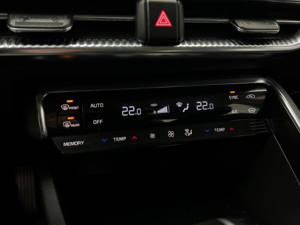 Kia K5 III с пробегом 2020 года, цена 2 650 000 рублей, 65781 км, седан, Автокод Объявления