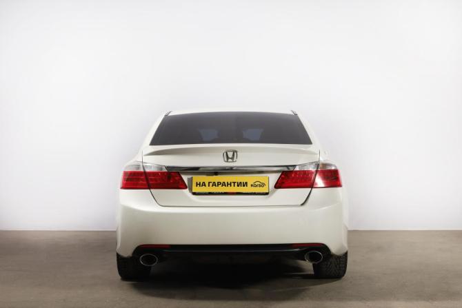 Honda Accord IX с пробегом 2013 года, цена 1 949 000 рублей, 168000 км, седан, Автокод Объявления