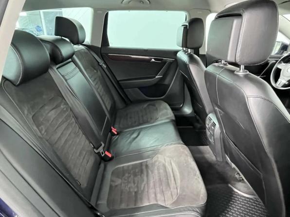 Volkswagen Passat B7 с пробегом 2011 года, цена 968 000 рублей, 157271 км, универсал, Автокод Объявления