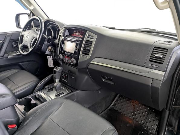 Mitsubishi Pajero IV Рестайлинг 2 с пробегом 2014 года, цена 2 240 000 рублей, 150492 км, внедорожник, Автокод Объявления