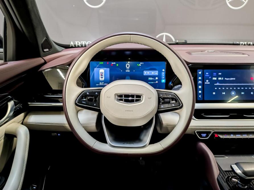 Geely Monjaro I Москва  - изображение 21