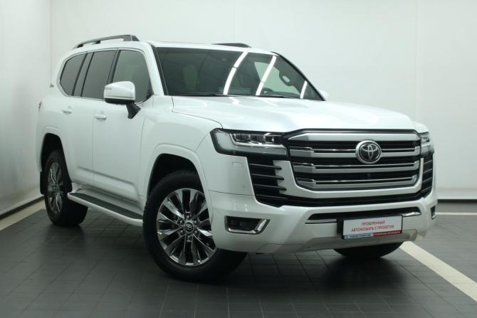 Toyota Land Cruiser 300 Series с пробегом 2021 года, цена 10 990 000 рублей, 58661 км, внедорожник, Автокод Объявления