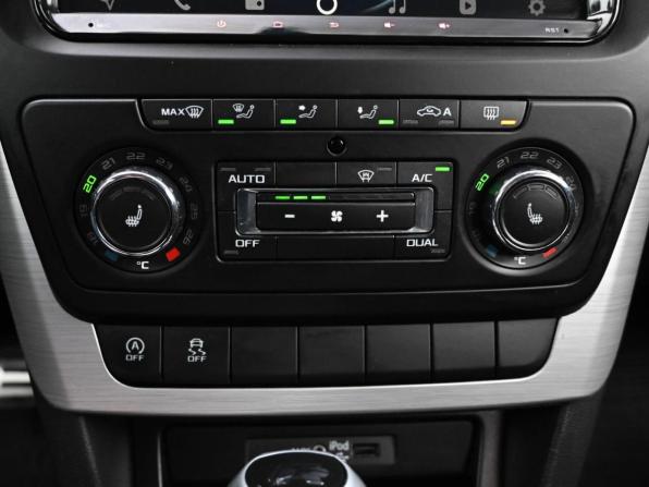 Skoda Yeti I Рестайлинг с пробегом 2016 года, цена 1 379 000 рублей, 174615 км, внедорожник, Автокод Объявления