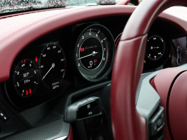 Porsche 911 VIII (992) с пробегом 2023 года, цена 24 850 000 рублей, 6250 км, купе, Автокод Объявления