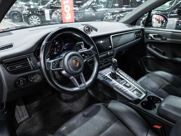 Porsche Macan I Рестайлинг с пробегом 2020 года, цена 4 999 000 рублей, 73198 км, внедорожник, Автокод Объявления